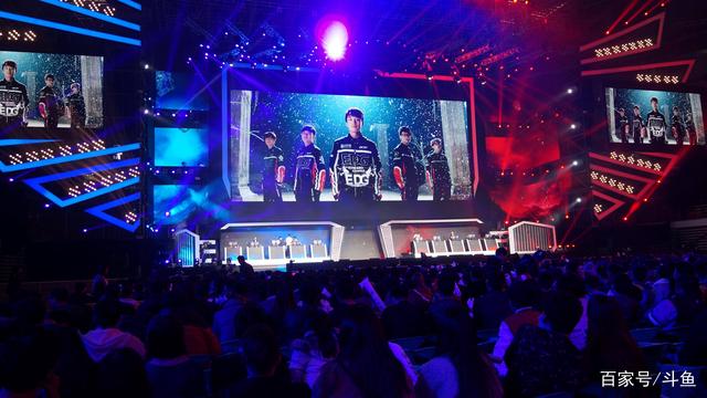 某彩种一年